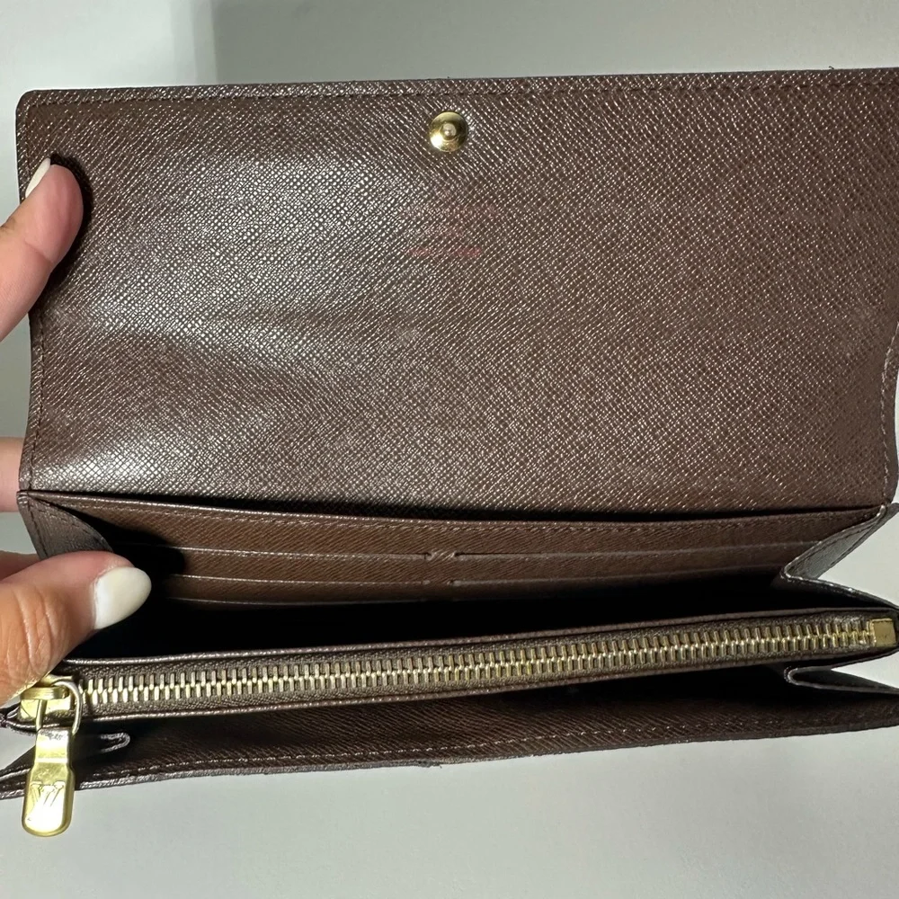 Louis Vuitton Damier Ebene Sarah wallet